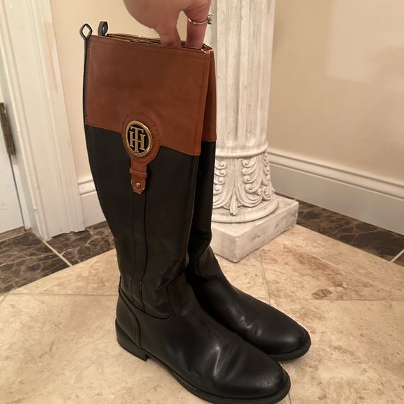 Tommy Hilfiger Black and Brown Women's Boots - Picture 3 of 7